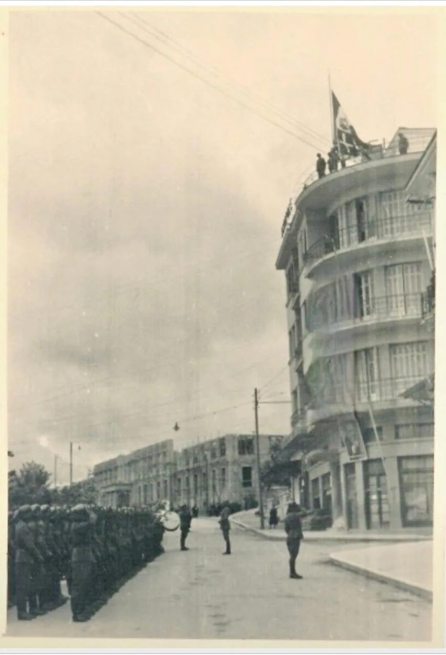 Acropole 9